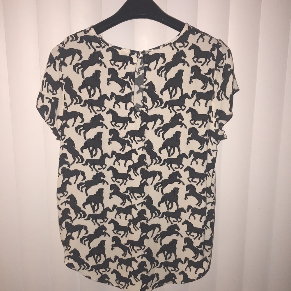 H&M Patterned Top, Size 6 - Picture 2 of 3